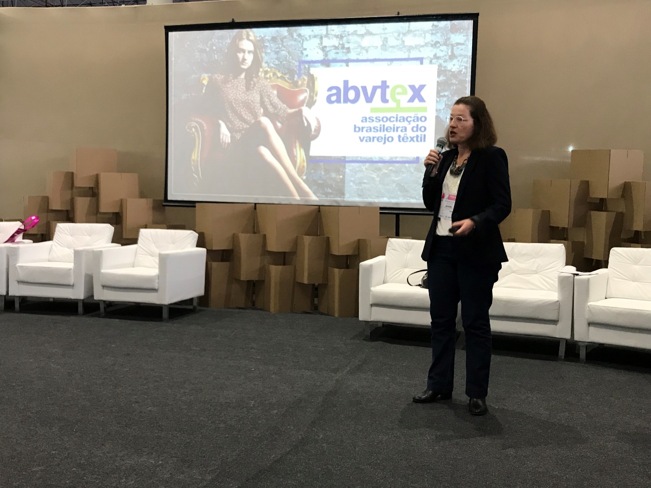 Palestra FebraTêxtil: Programa ABVTEX – Criando oportunidades de negócios